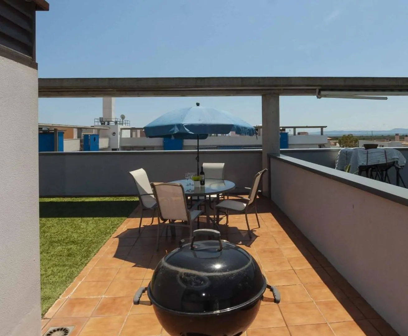 דירות אמפוריבראבה 1235 Blaumarina Con Piscina - Apivend Immo